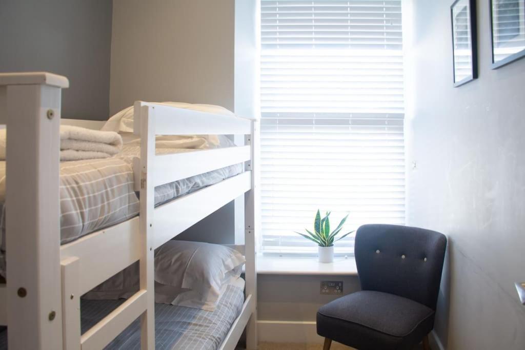 Edge14- Spacious, Stylish And Near The Beach! *