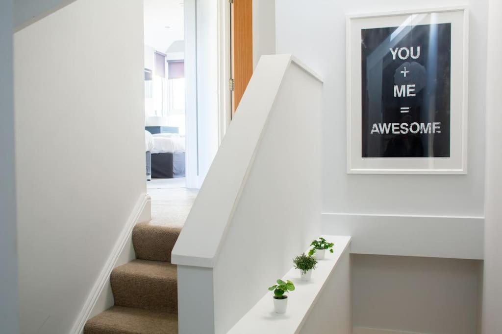 Holiday home Edge14- Spacious, Stylish And Near The Beach! *